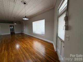 7 N Mitchell Avenue Property Photo 9