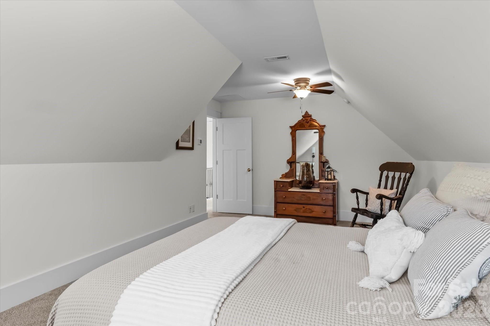 135 Sheep Path Drive Property Photo 24