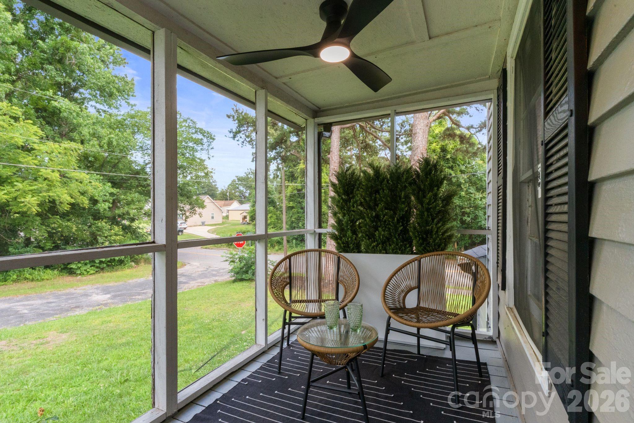 101 Fairview Street Property Photo 4
