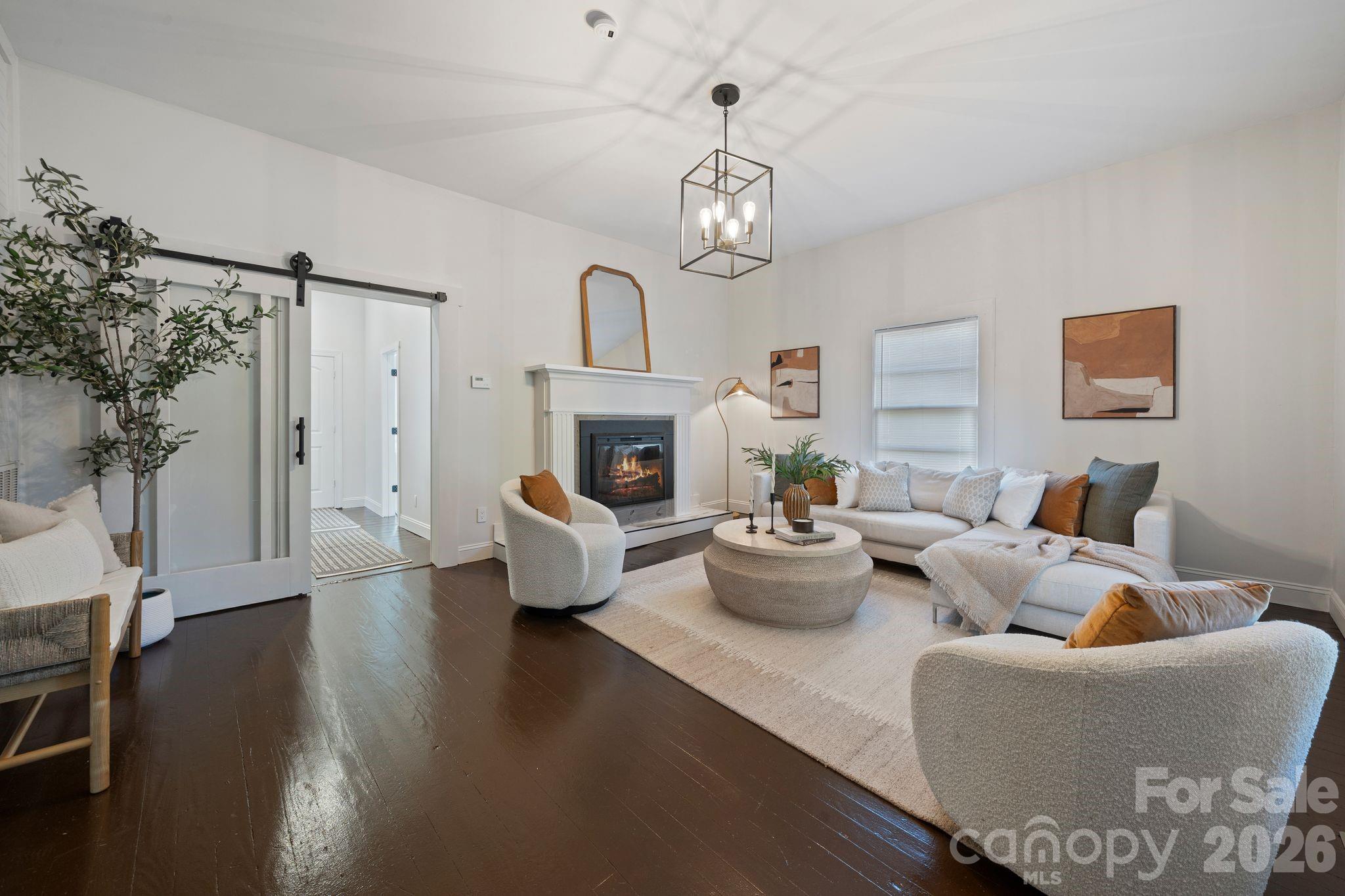 101 Fairview Street Property Photo 6