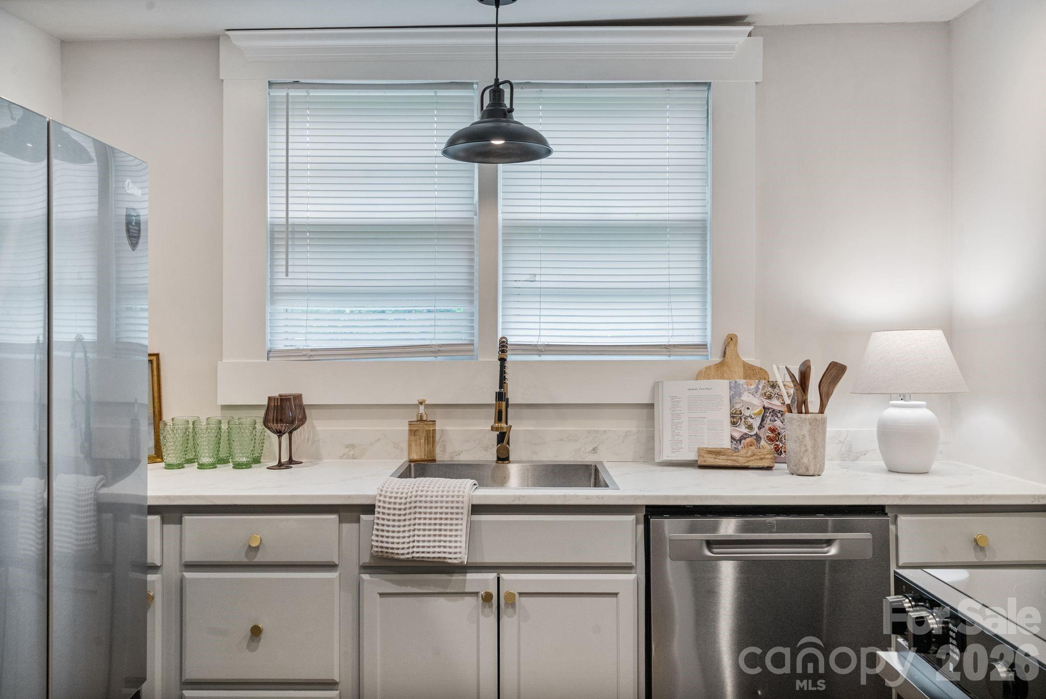 101 Fairview Street Property Photo 16