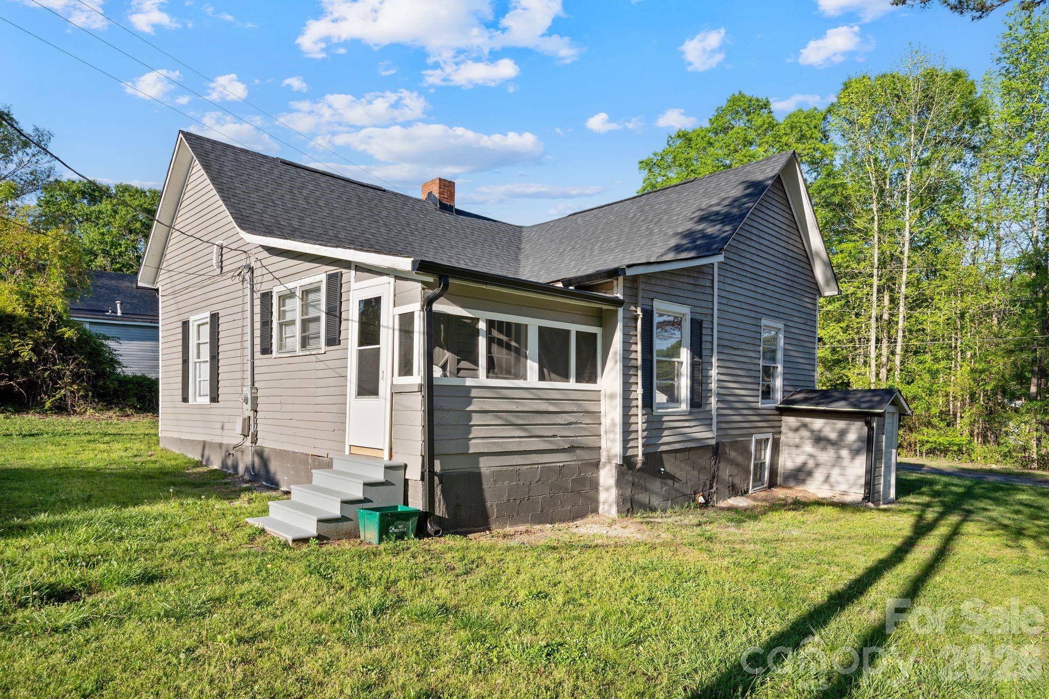 101 Fairview Street Property Photo 26
