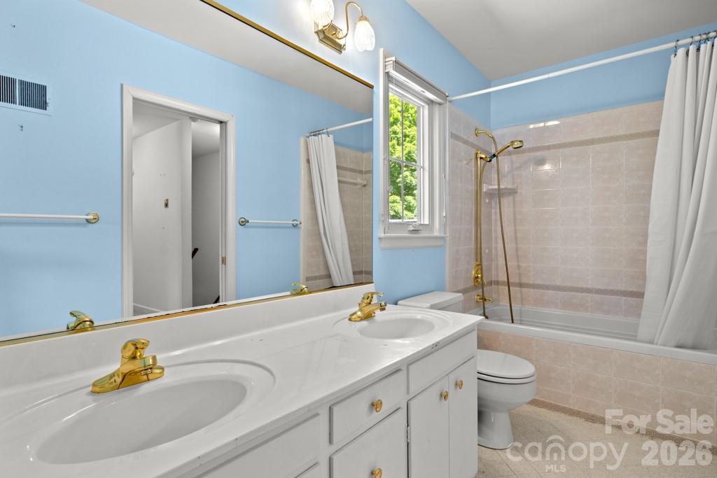 5335 Lansing Drive Property Photo 20