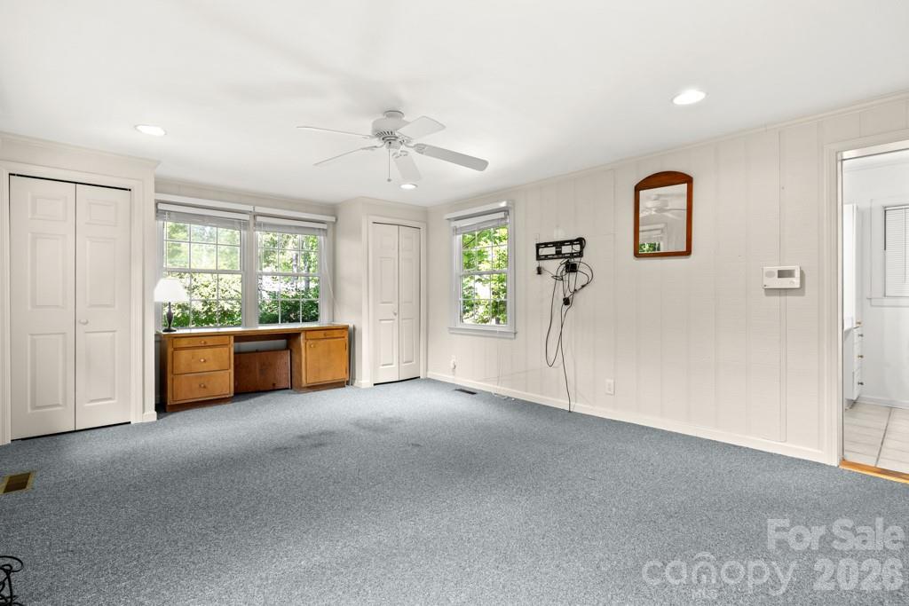 5335 Lansing Drive Property Photo 26