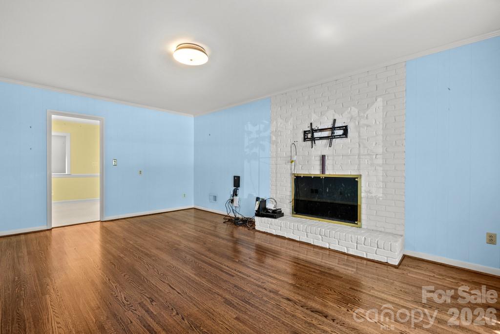 5335 Lansing Drive Property Photo 29