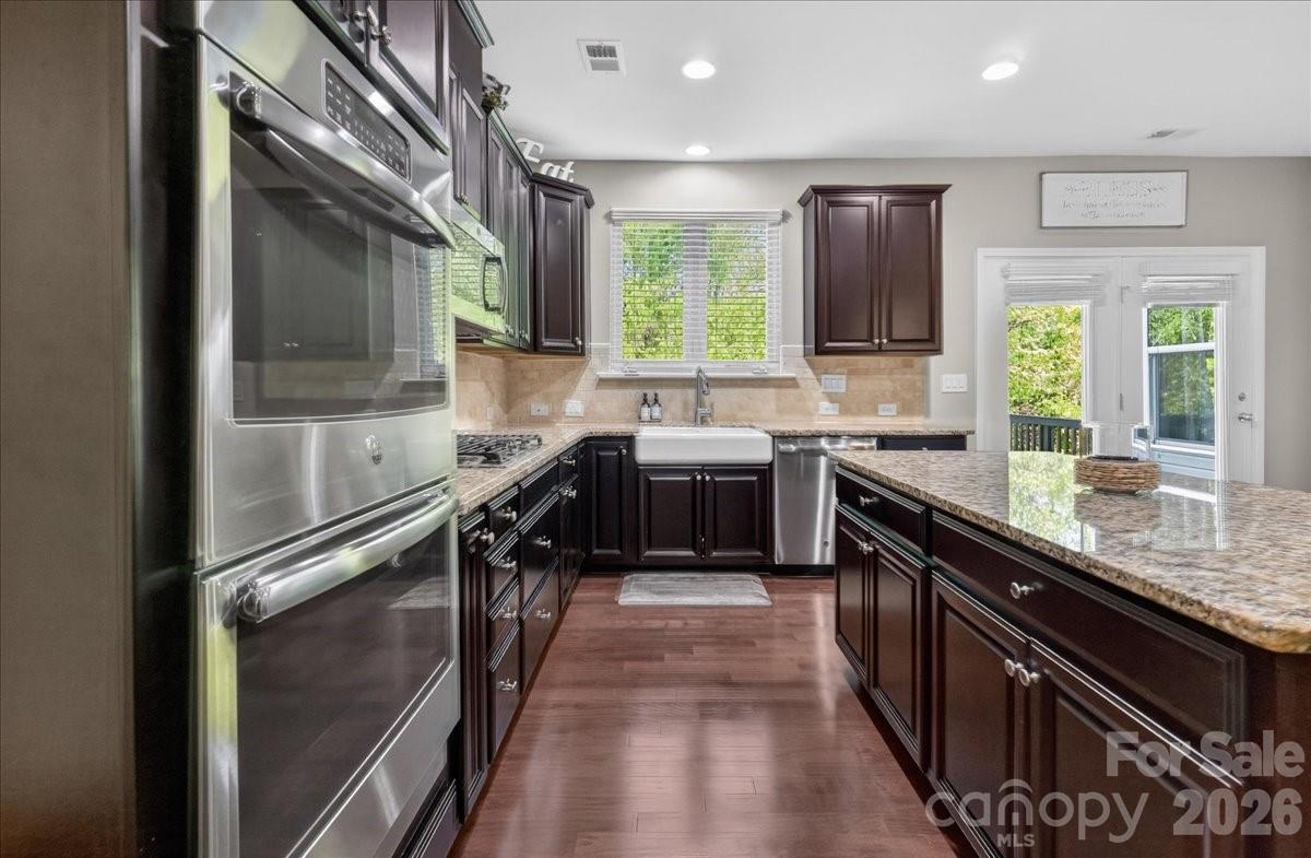 5249 Kindling Place Property Photo 7