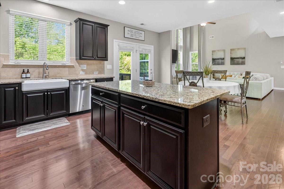 5249 Kindling Place Property Photo 7