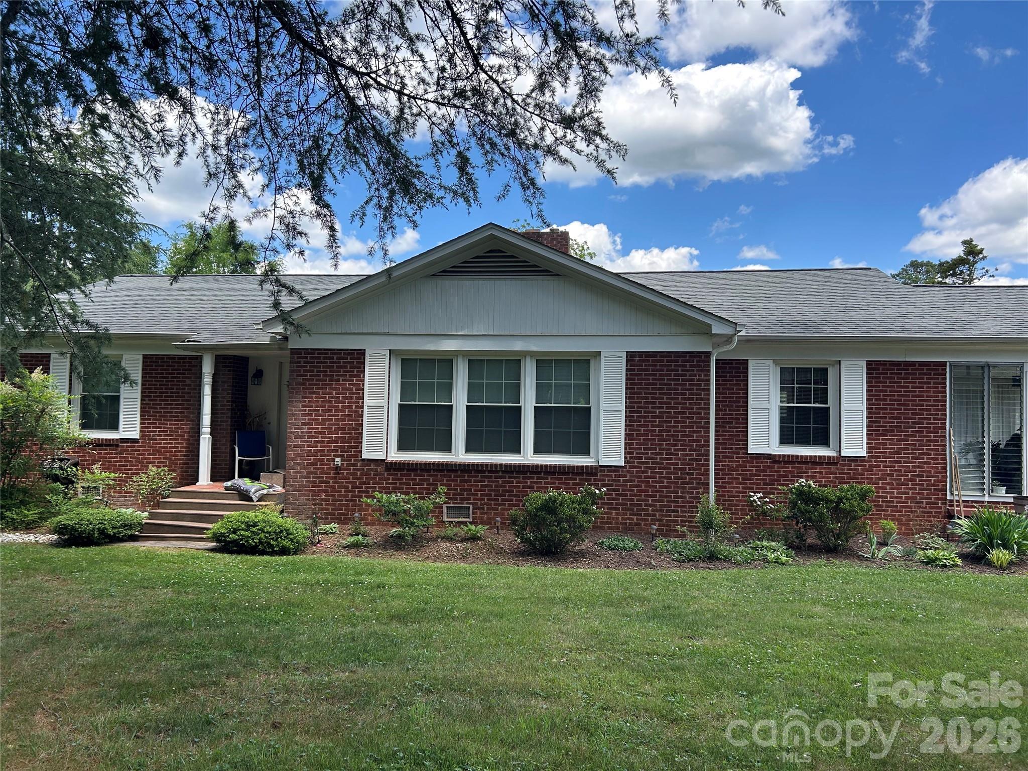 261 Old Caroleen Road Property Photo 2