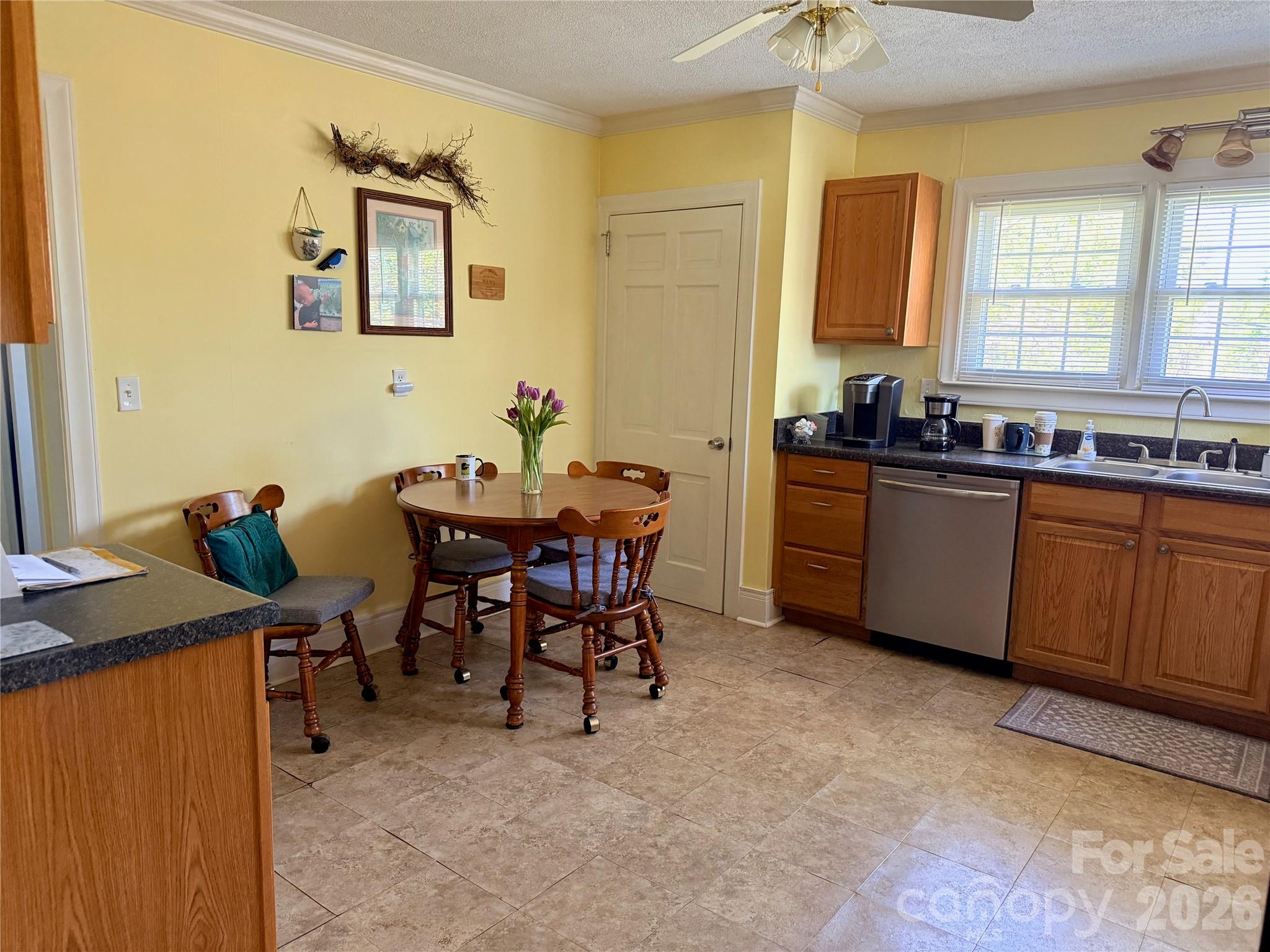 261 Old Caroleen Road Property Photo 6