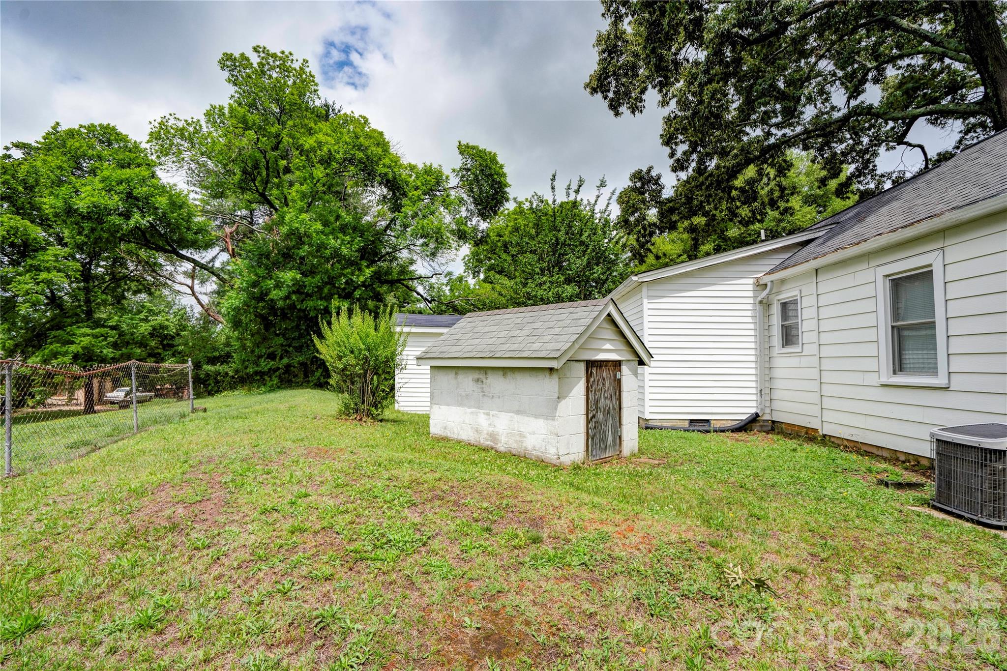703 Dellinger Road Property Photo 21