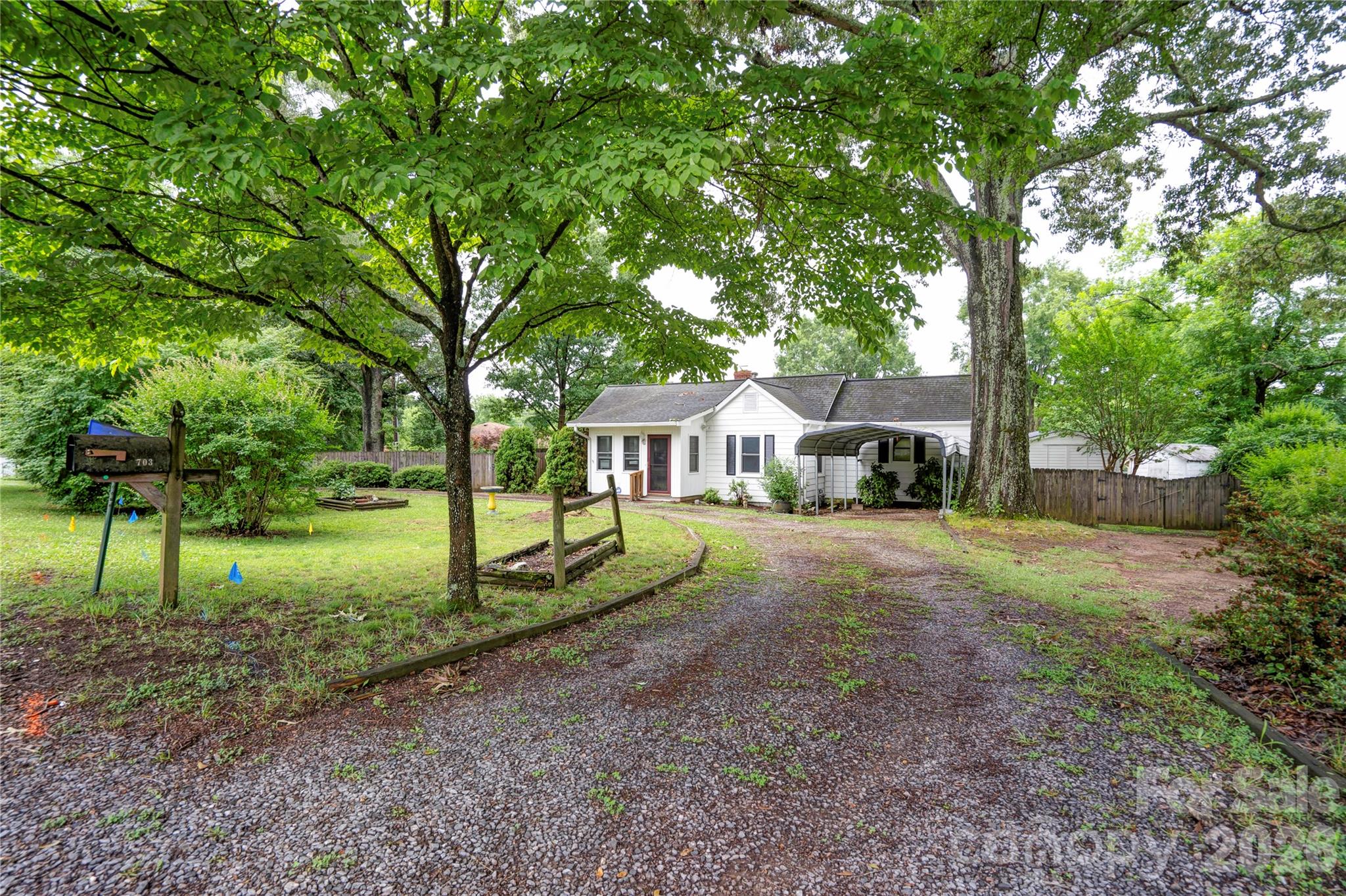703 Dellinger Road Property Photo 28