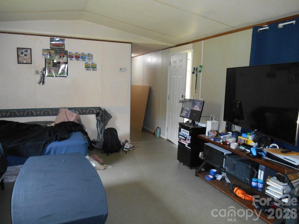 2184 Stove Drive Property Photo 9