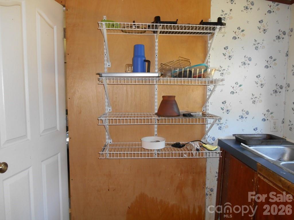 2184 Stove Drive Property Photo 13