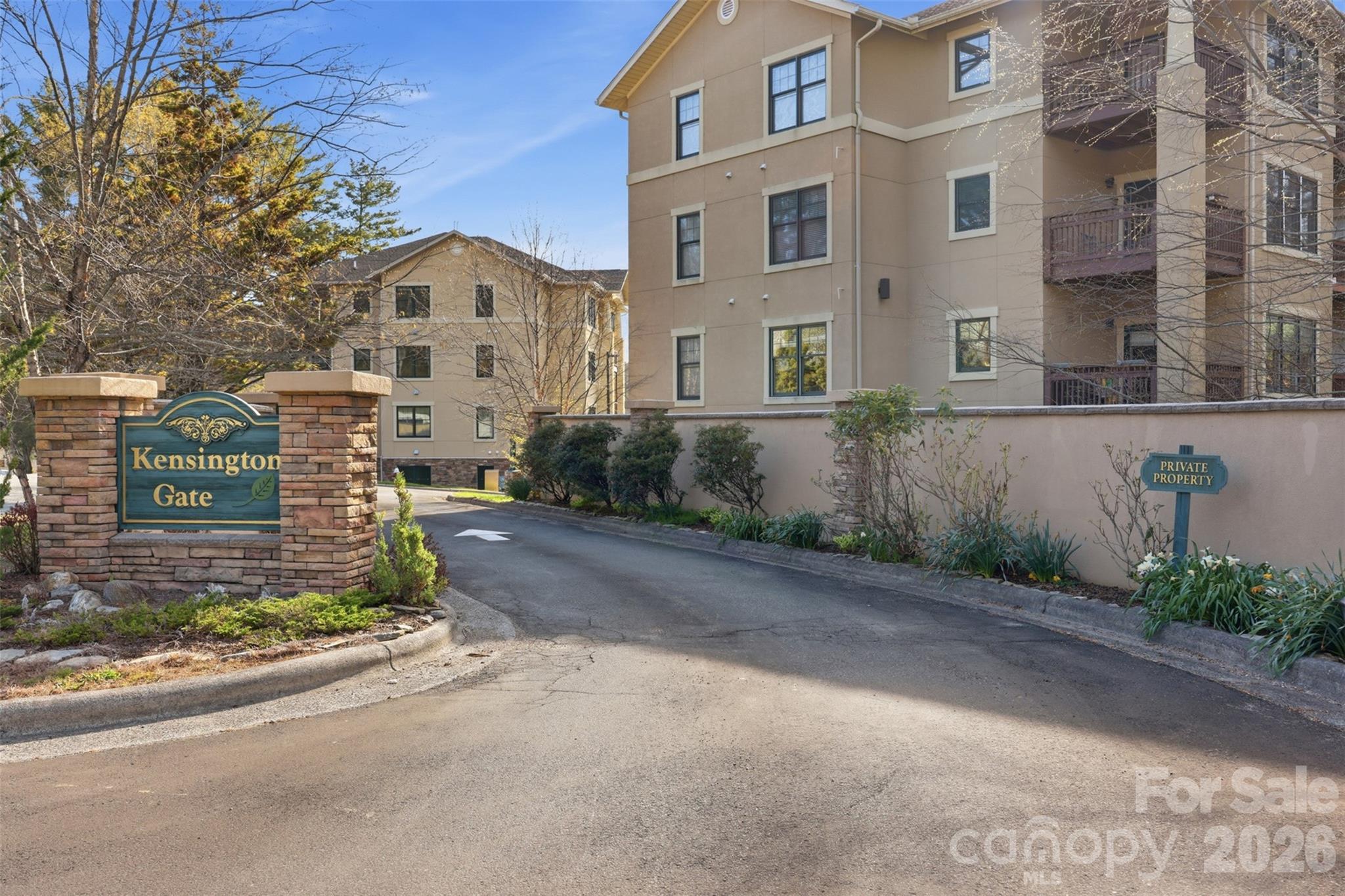 155 Gateway Drive 101 Property Photo 1