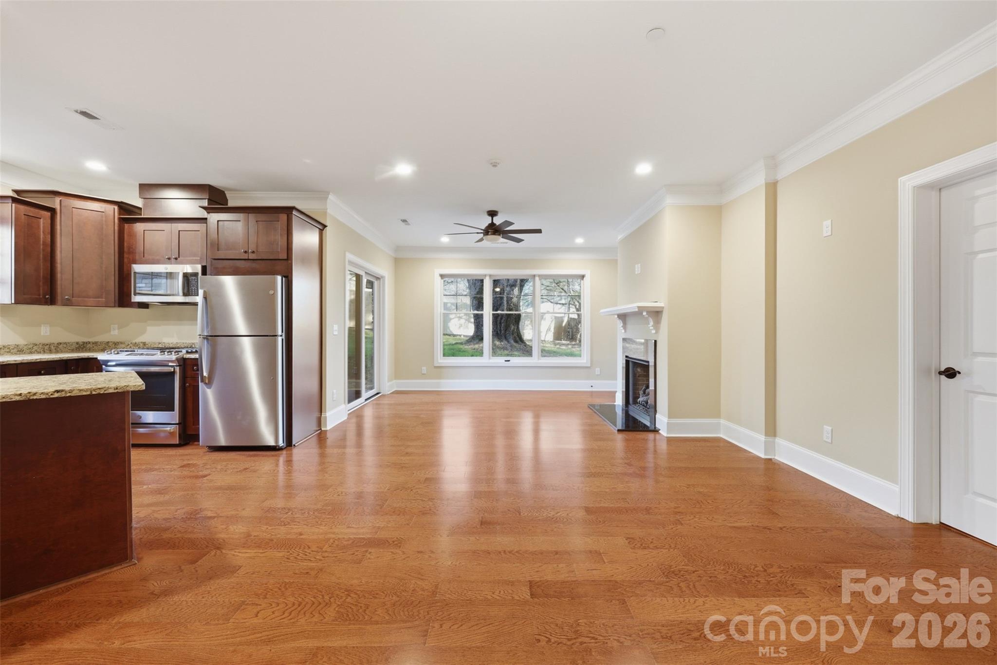 155 Gateway Drive 101 Property Photo 3
