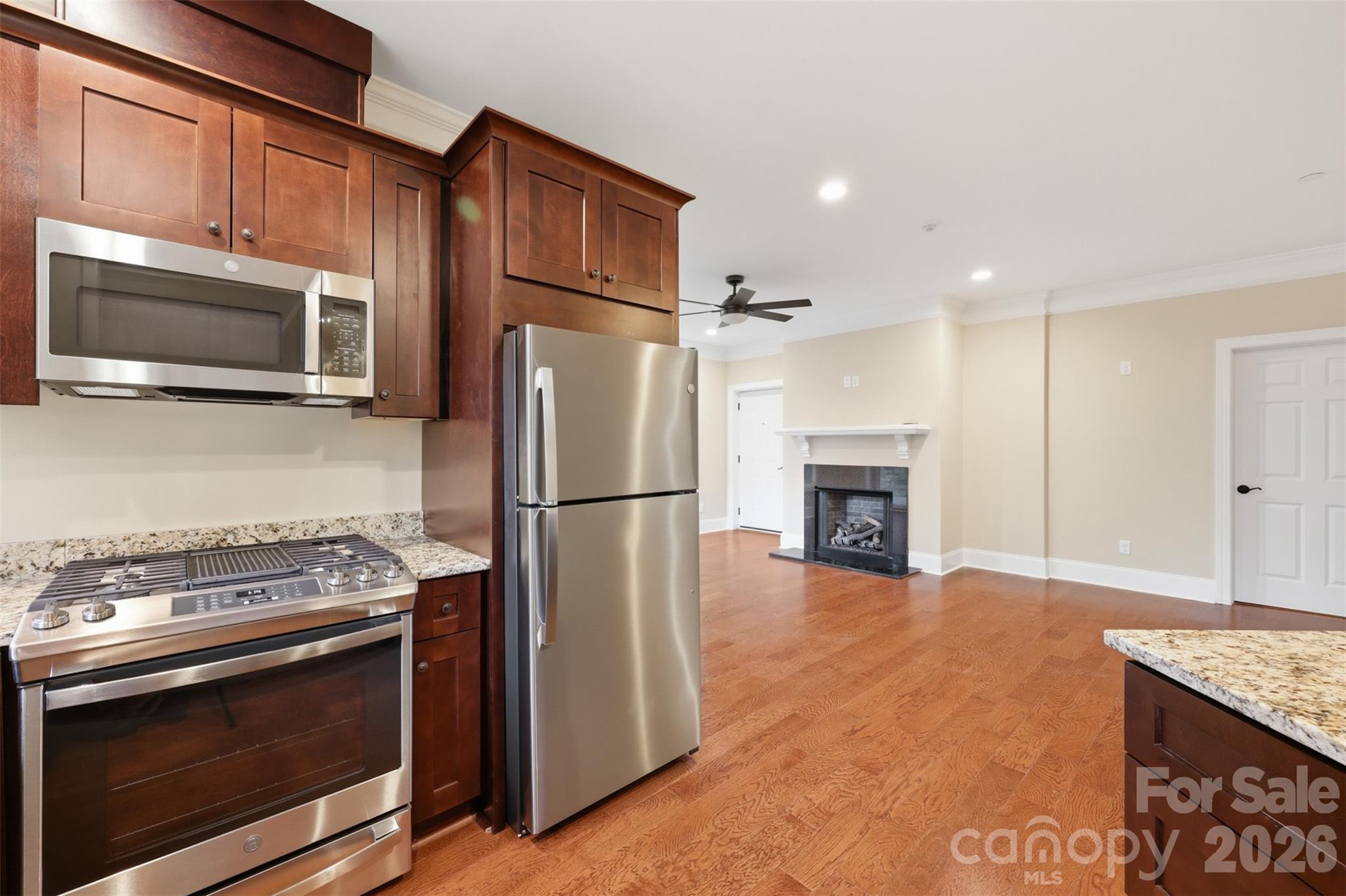 155 Gateway Drive 101 Property Photo 10