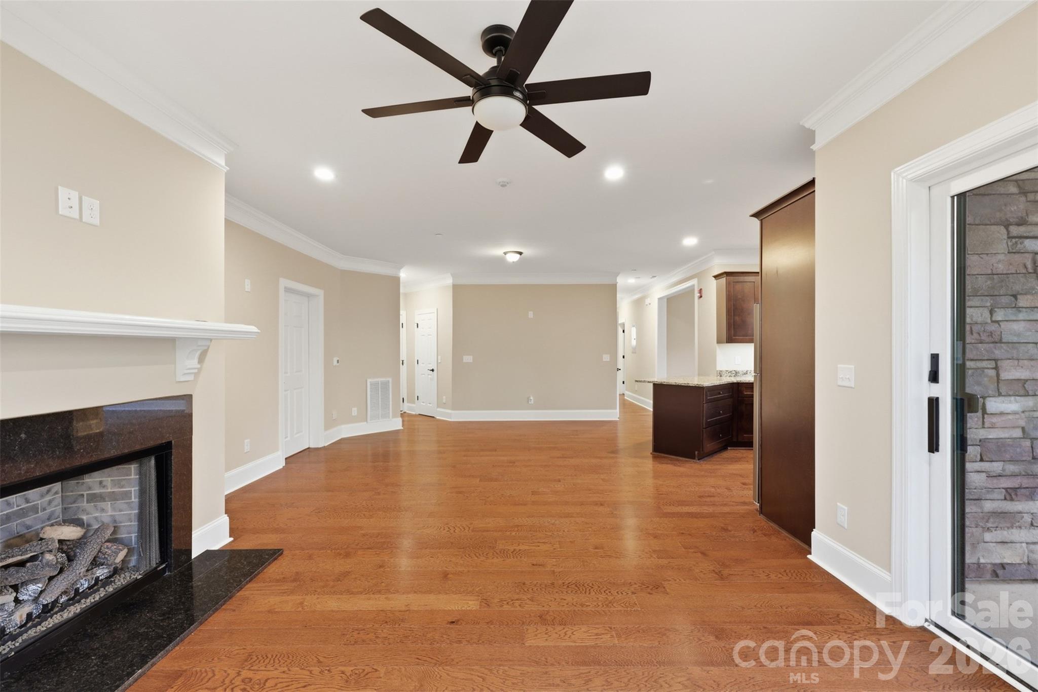 155 Gateway Drive 101 Property Photo 13