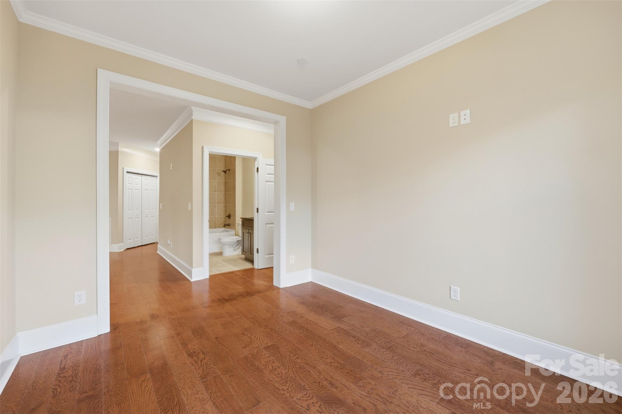 155 Gateway Drive 101 Property Photo 16