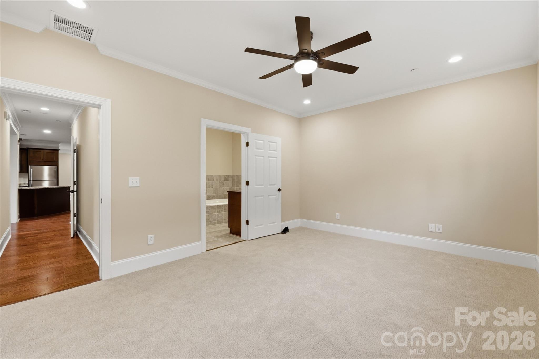 155 Gateway Drive 101 Property Photo 22