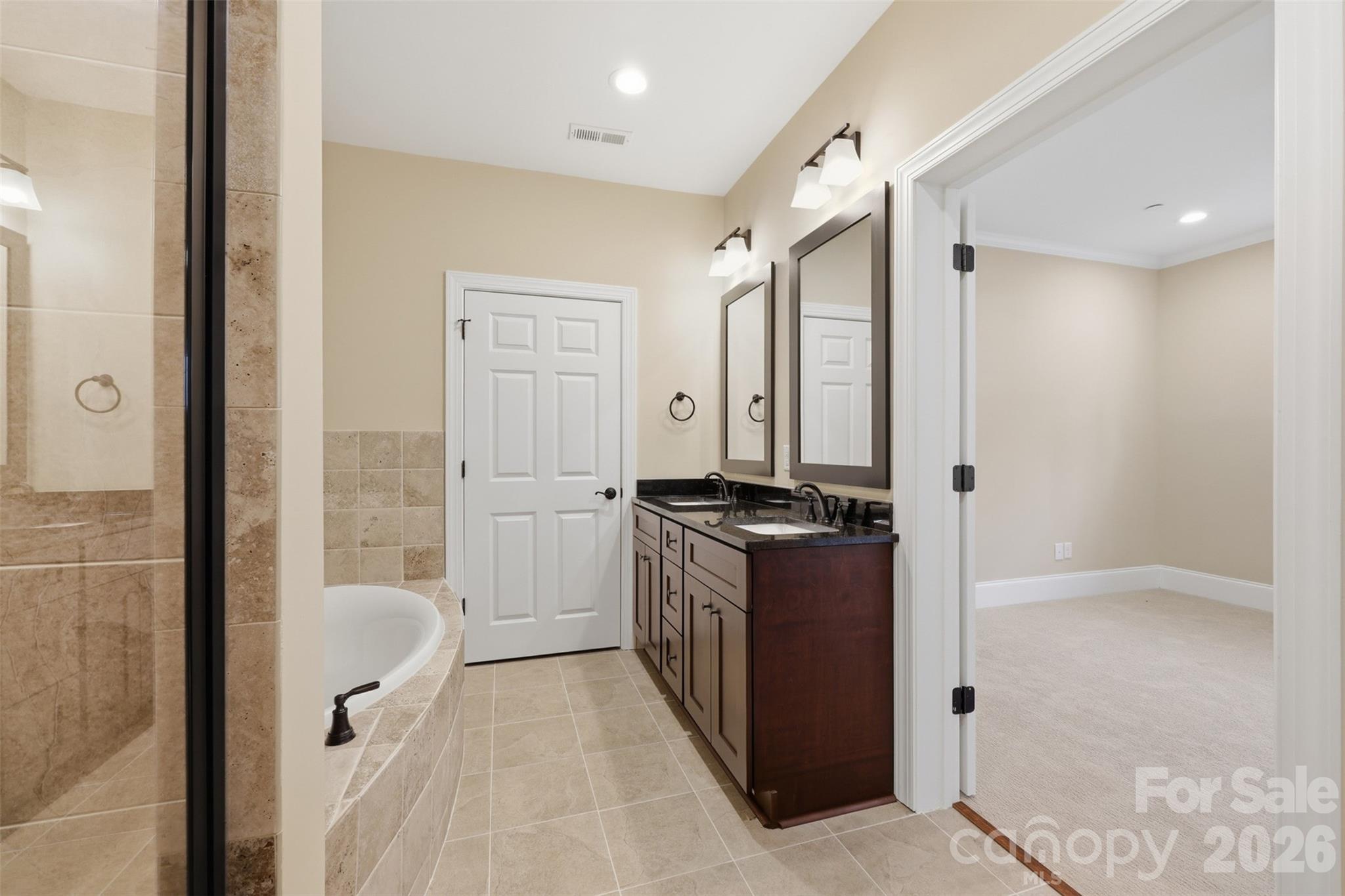 155 Gateway Drive 101 Property Photo 25