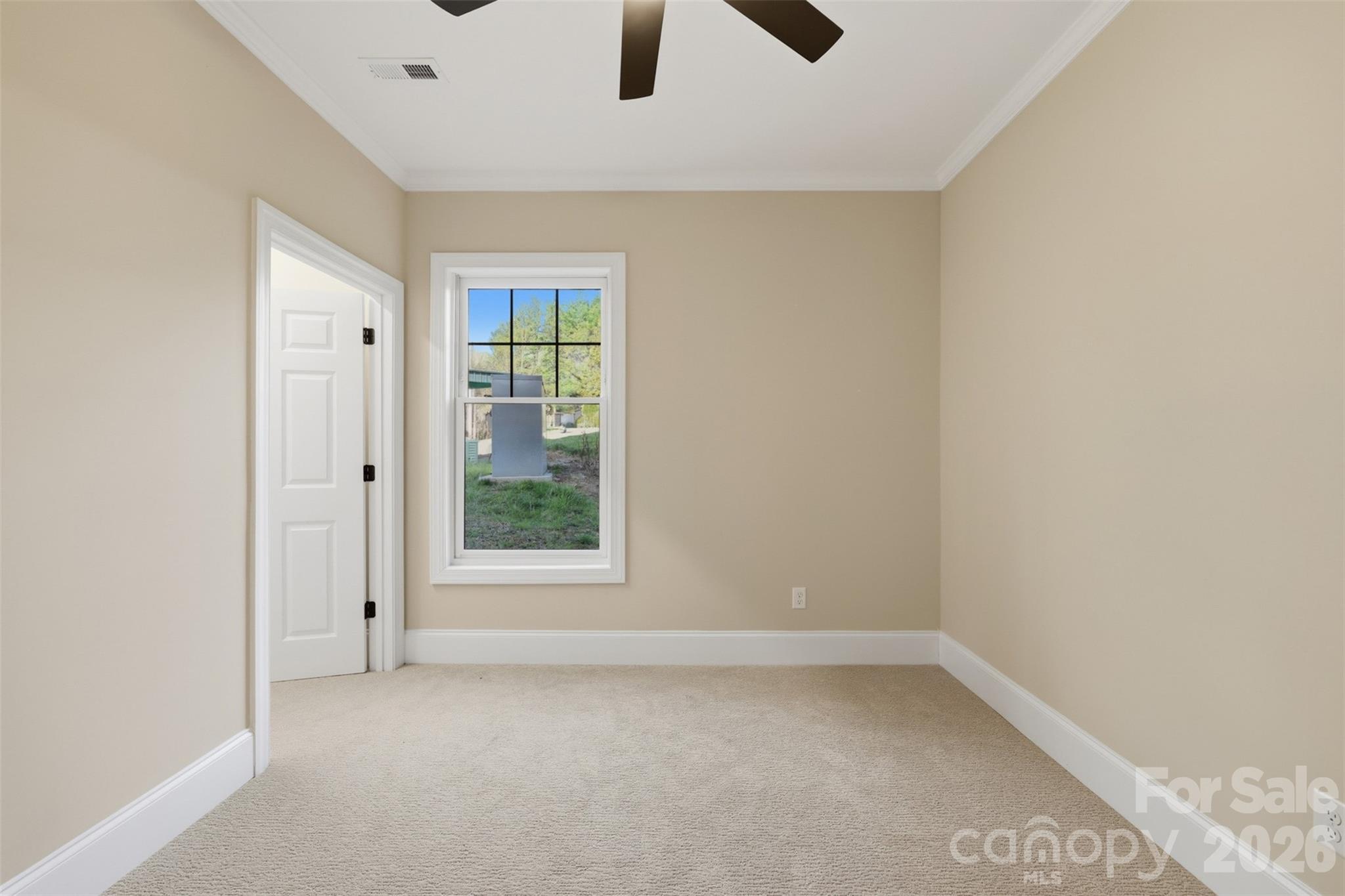 155 Gateway Drive 101 Property Photo 30