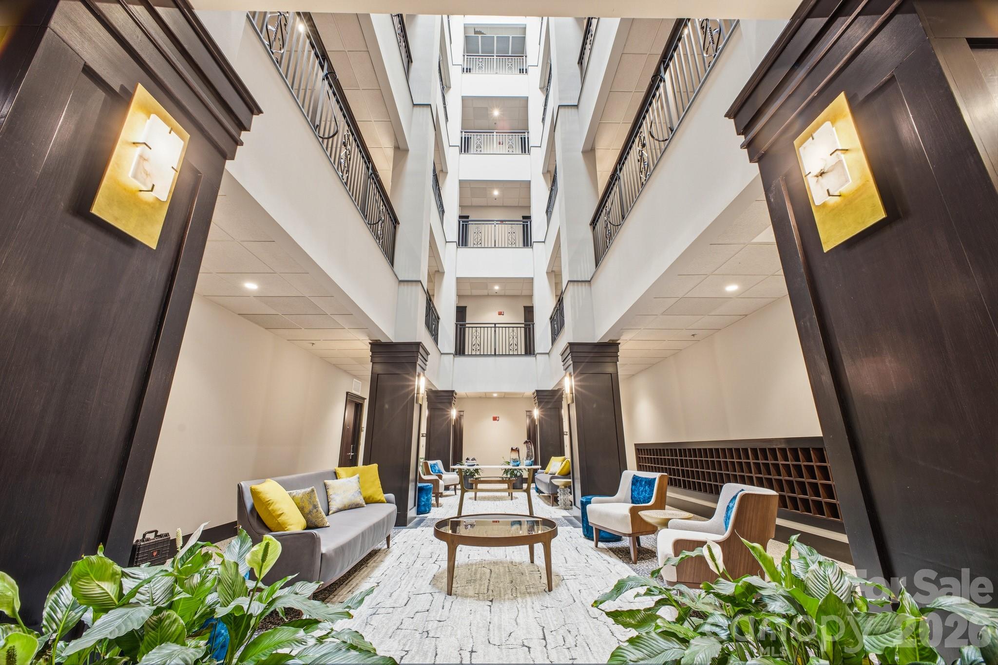 21 Battery Park Avenue 307 Property Photo 3
