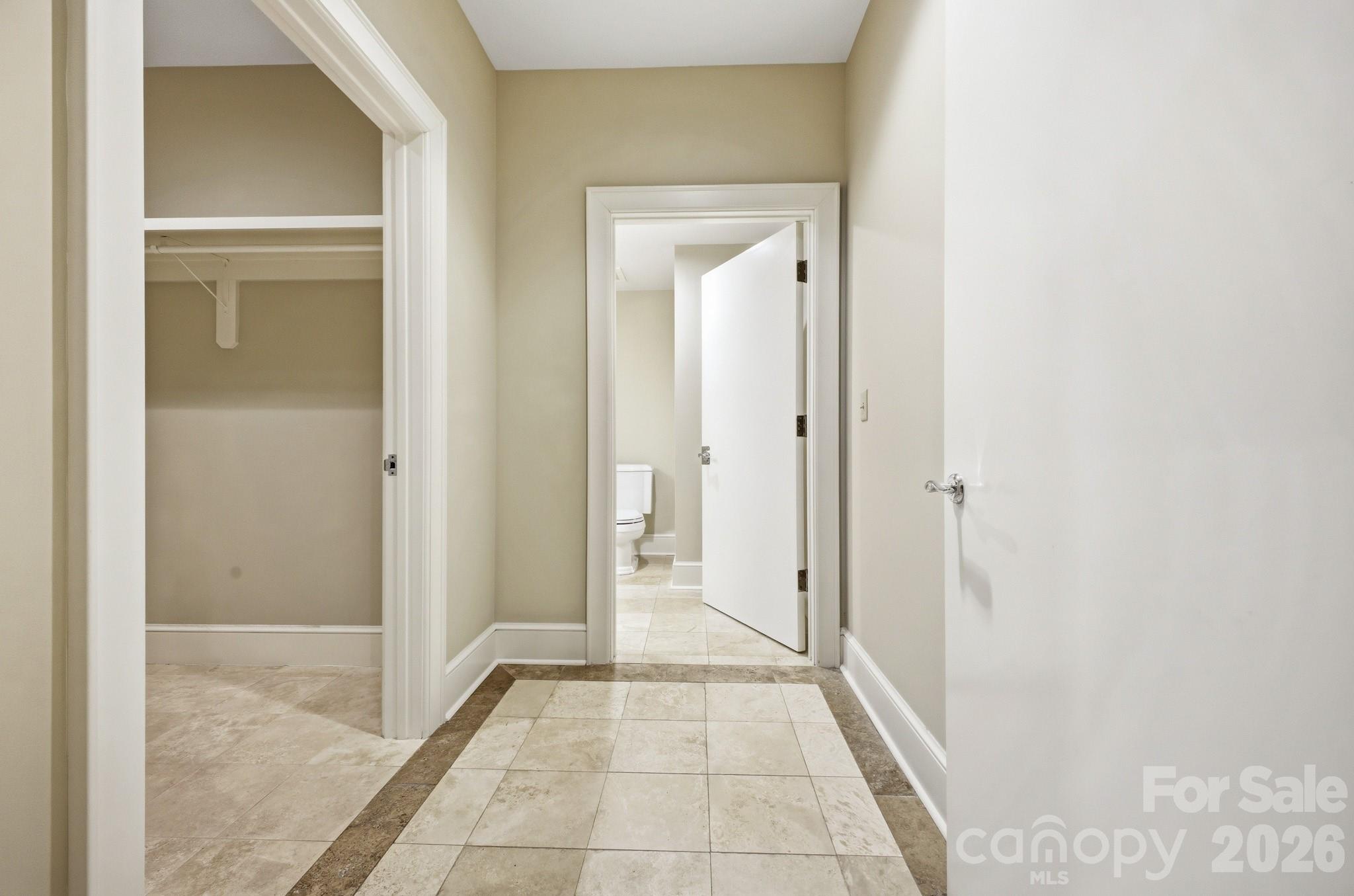21 Battery Park Avenue 307 Property Photo 18