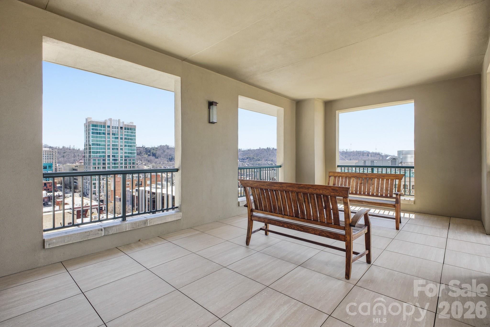 21 Battery Park Avenue 307 Property Photo 29