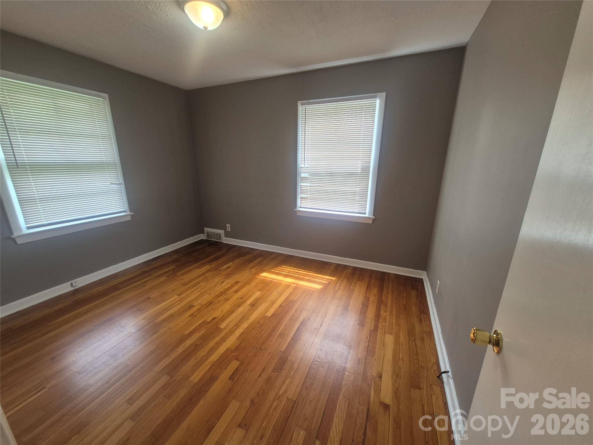 543 Allen Street Property Photo 16
