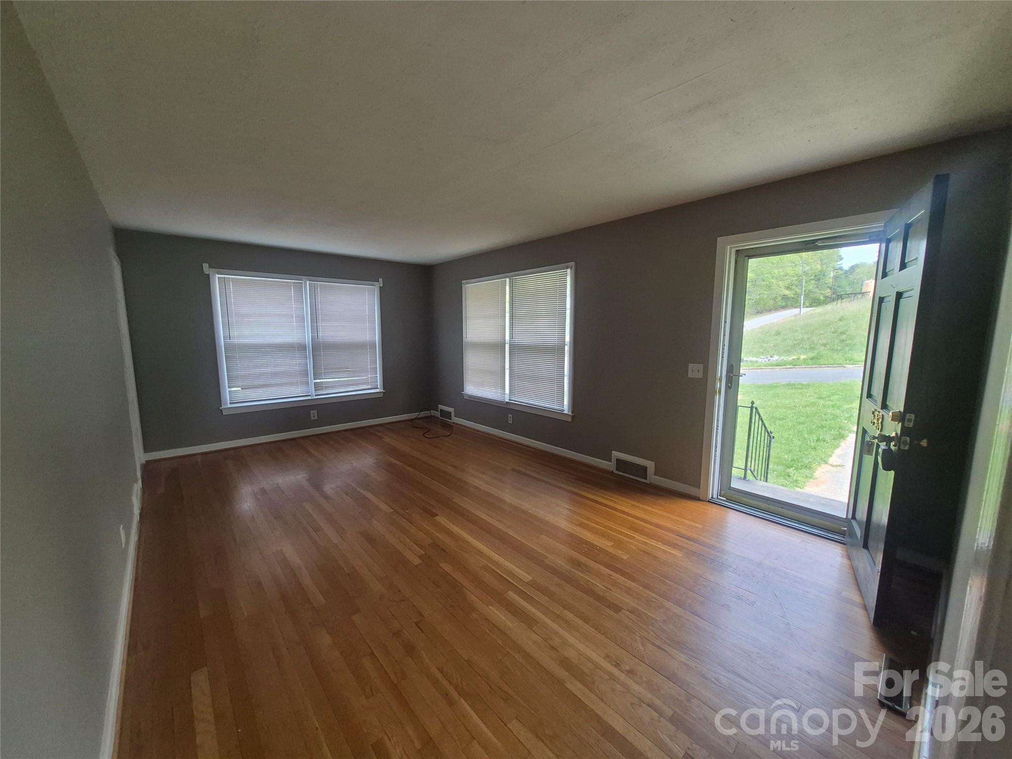 543 Allen Street Property Photo 18