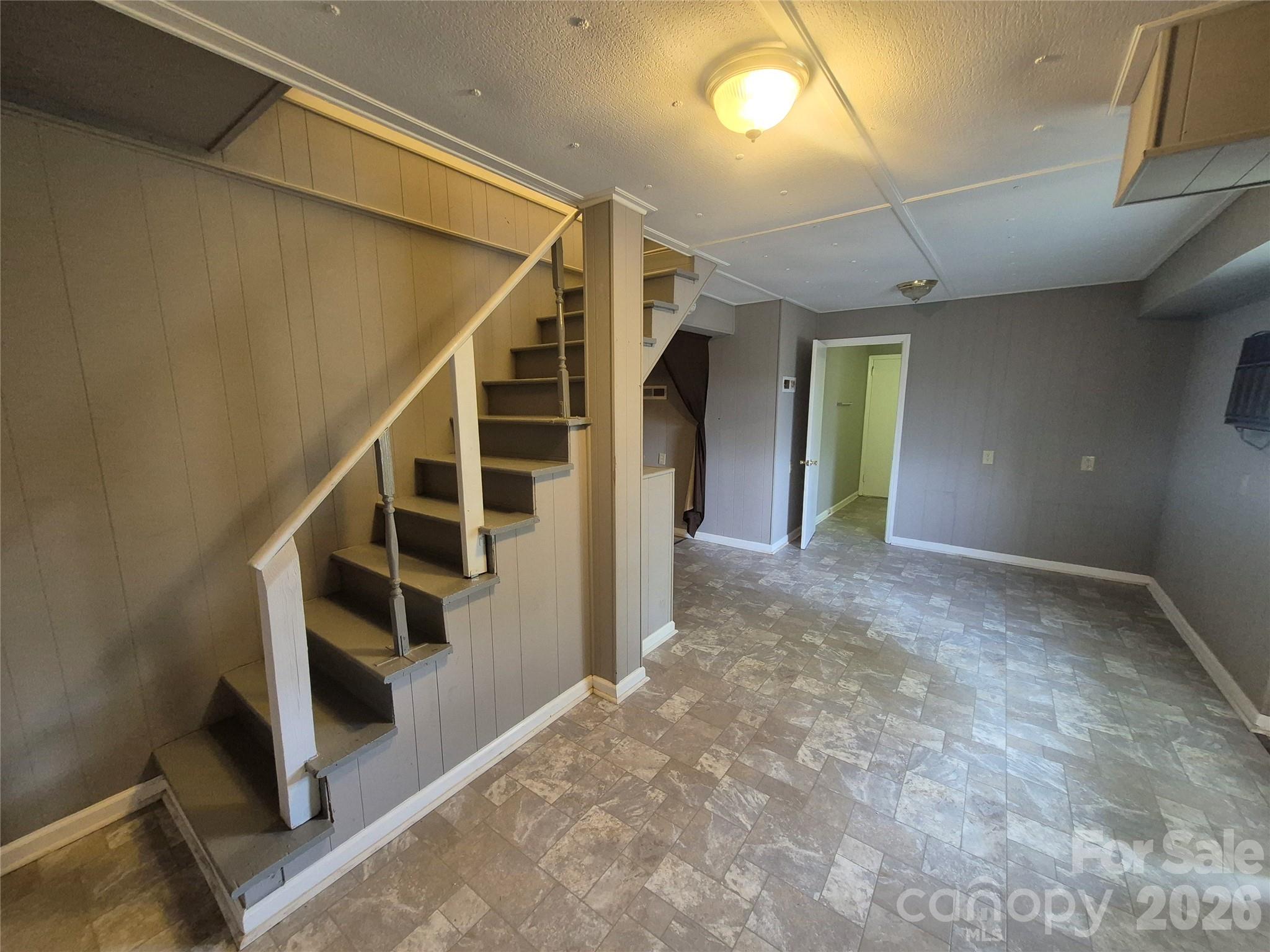 543 Allen Street Property Photo 20