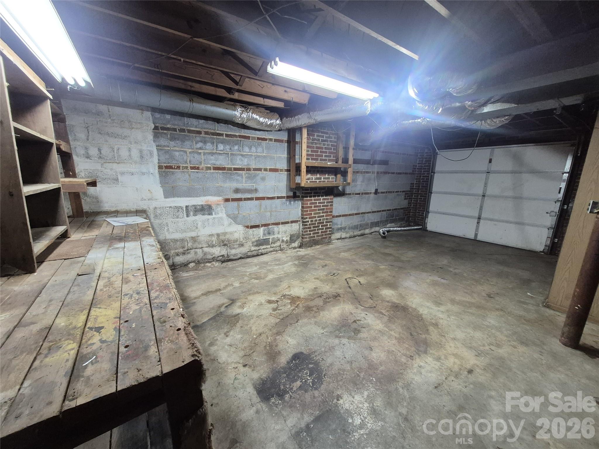 543 Allen Street Property Photo 25