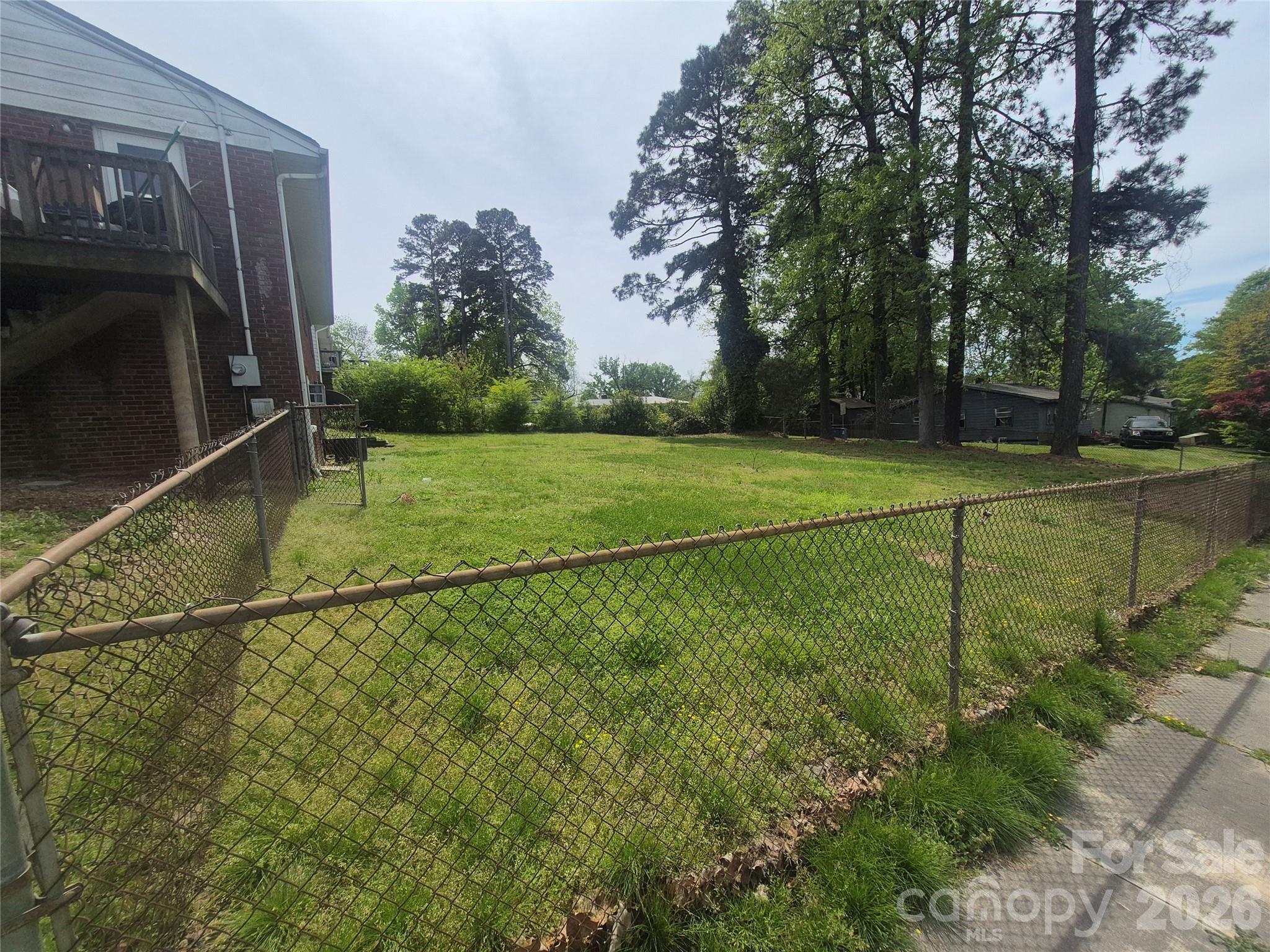 543 Allen Street Property Photo 29
