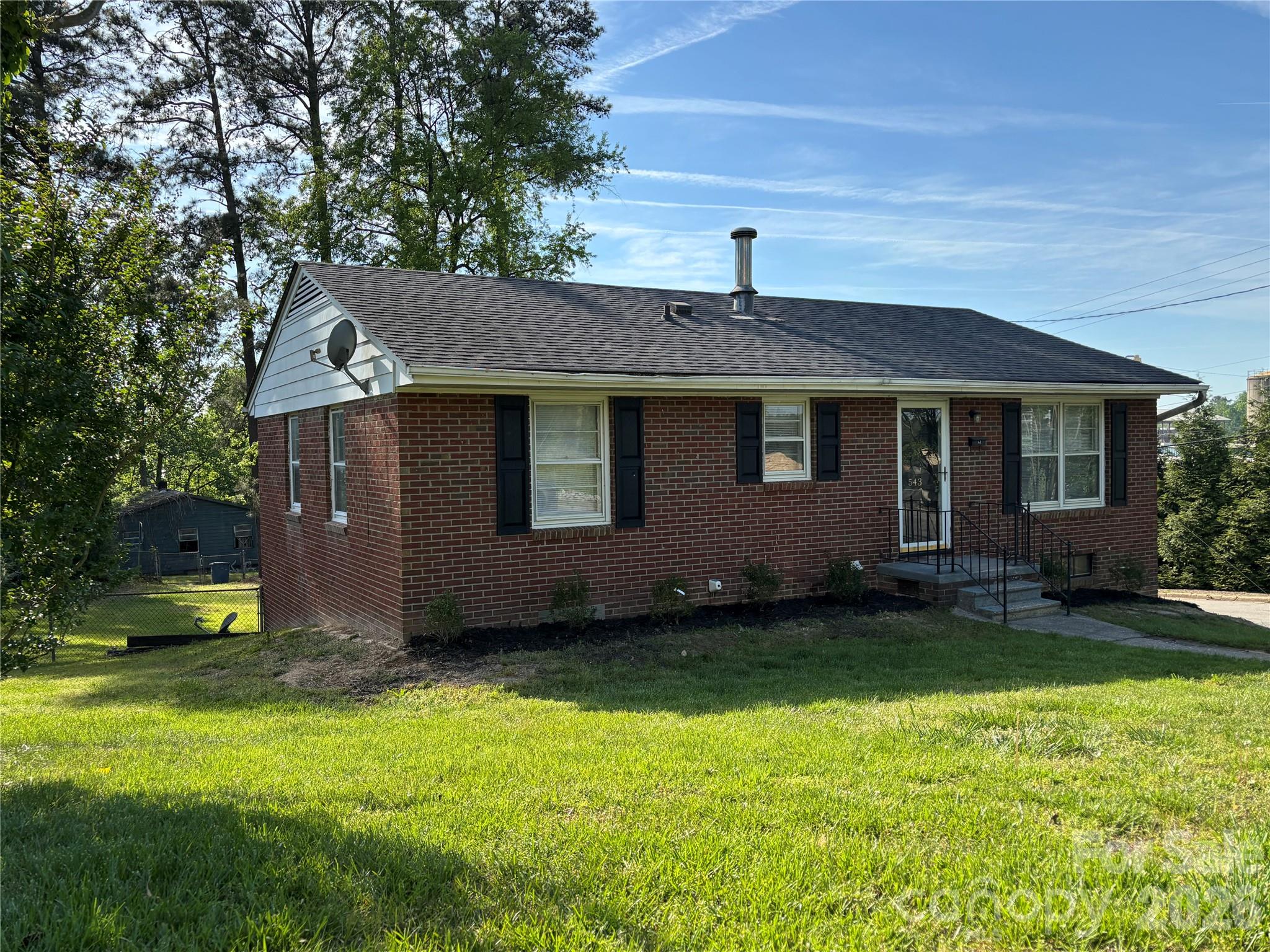 543 Allen Street Property Photo 31
