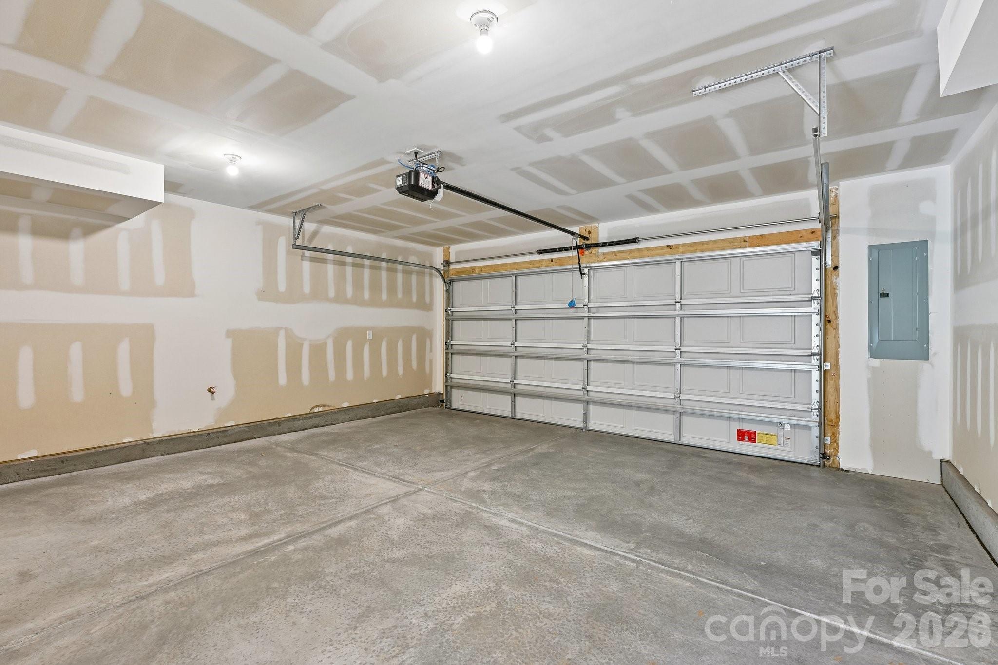 1804 Alexander Village Main Drive Property Photo 28