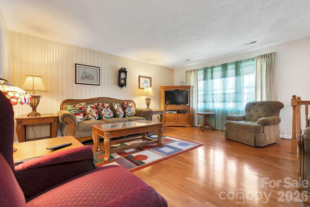 1482 Island Ford Road Property Photo 9