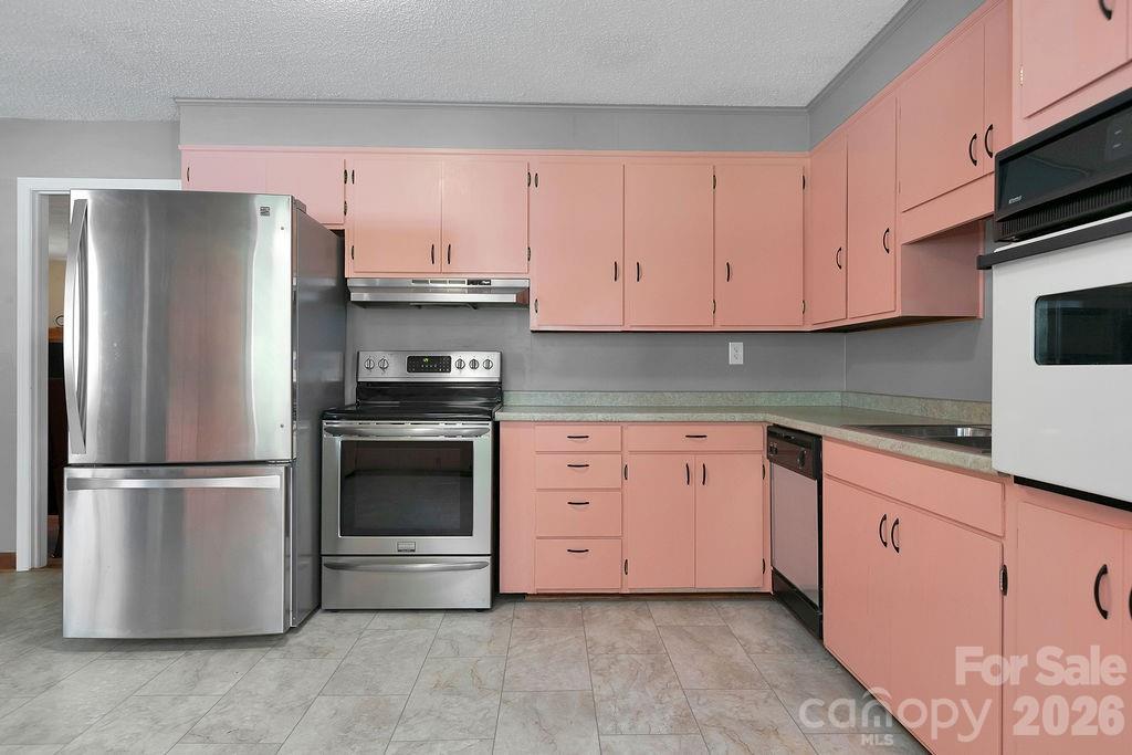 1482 Island Ford Road Property Photo 17