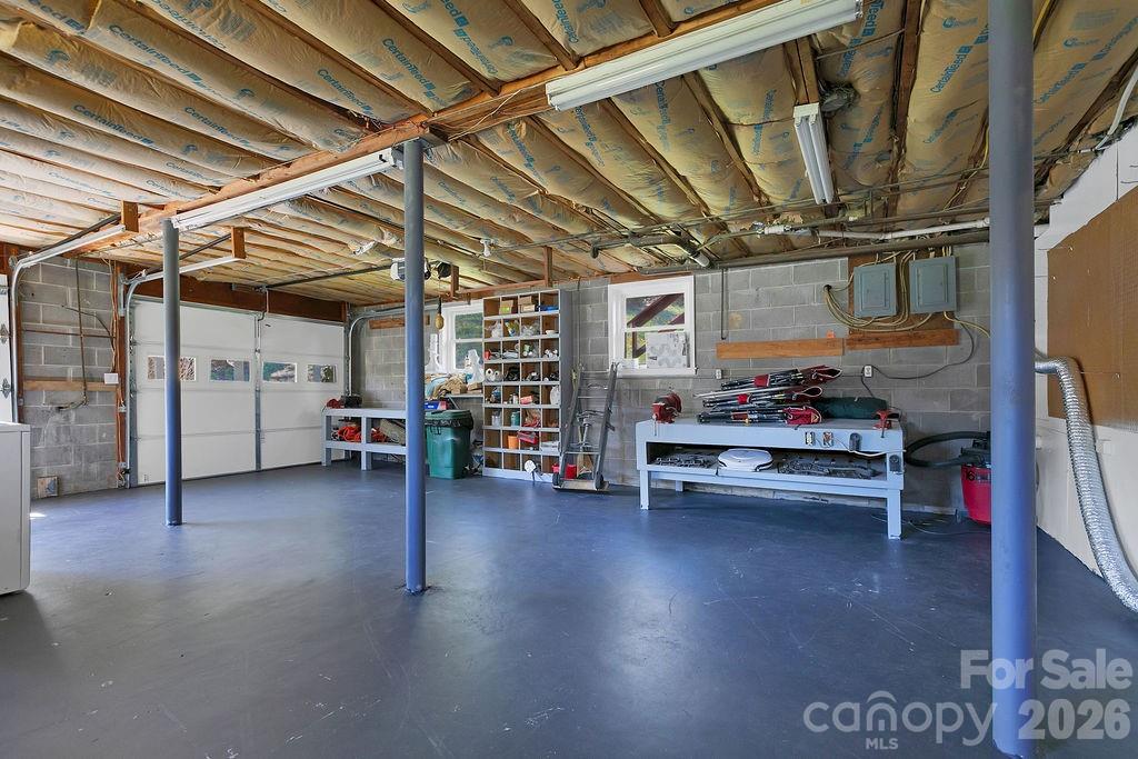 1482 Island Ford Road Property Photo 35