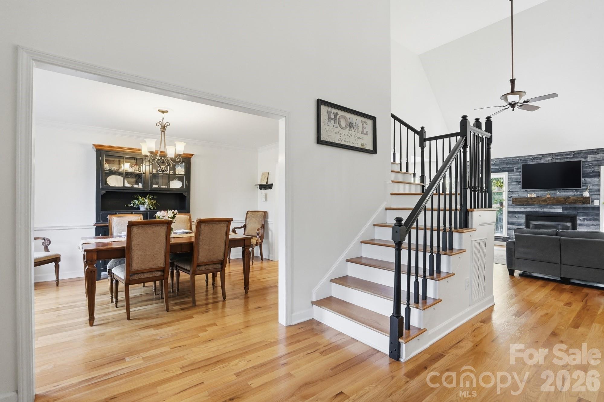 104 Ardmore Place Property Photo 8