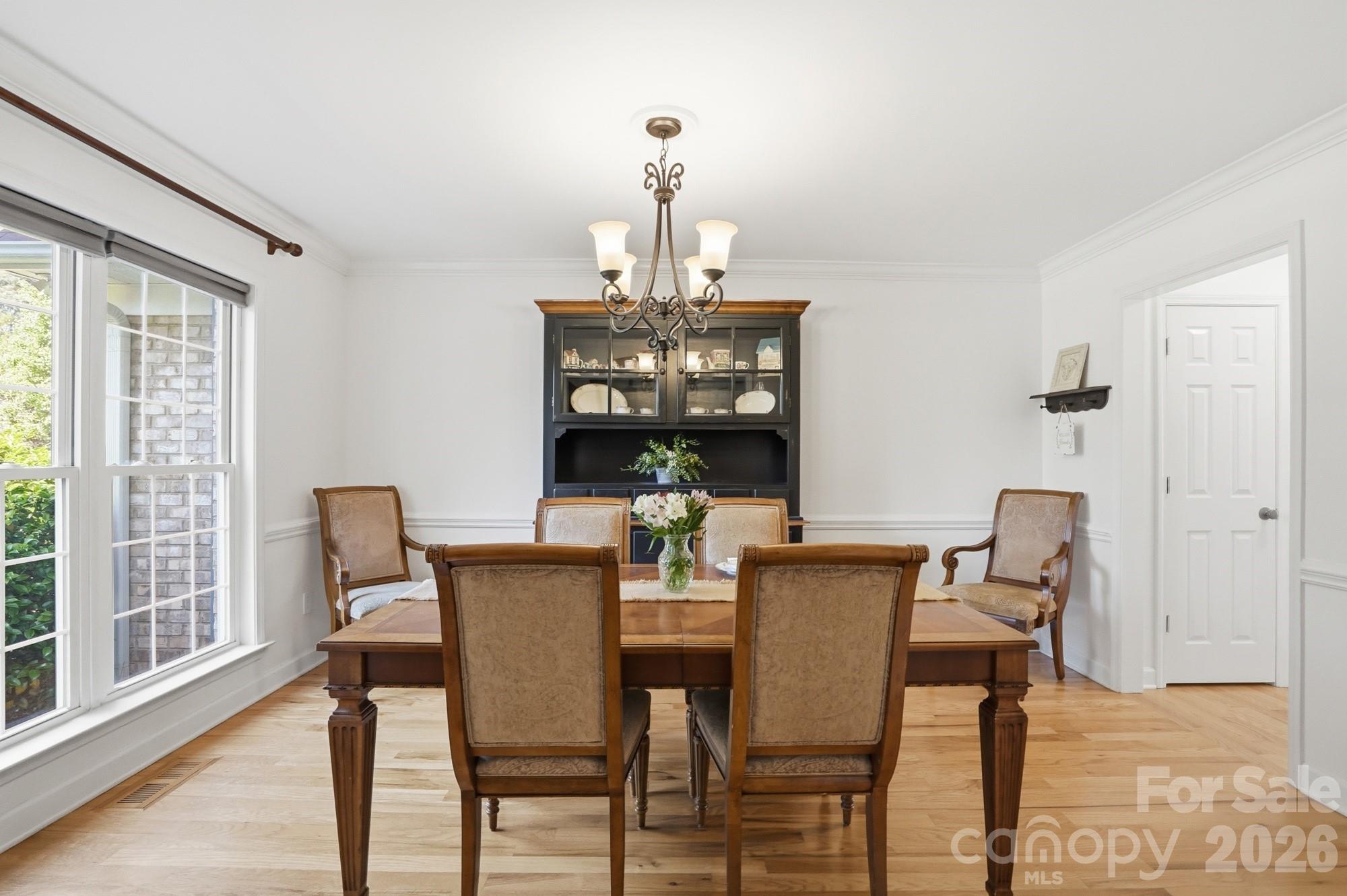 104 Ardmore Place Property Photo 10