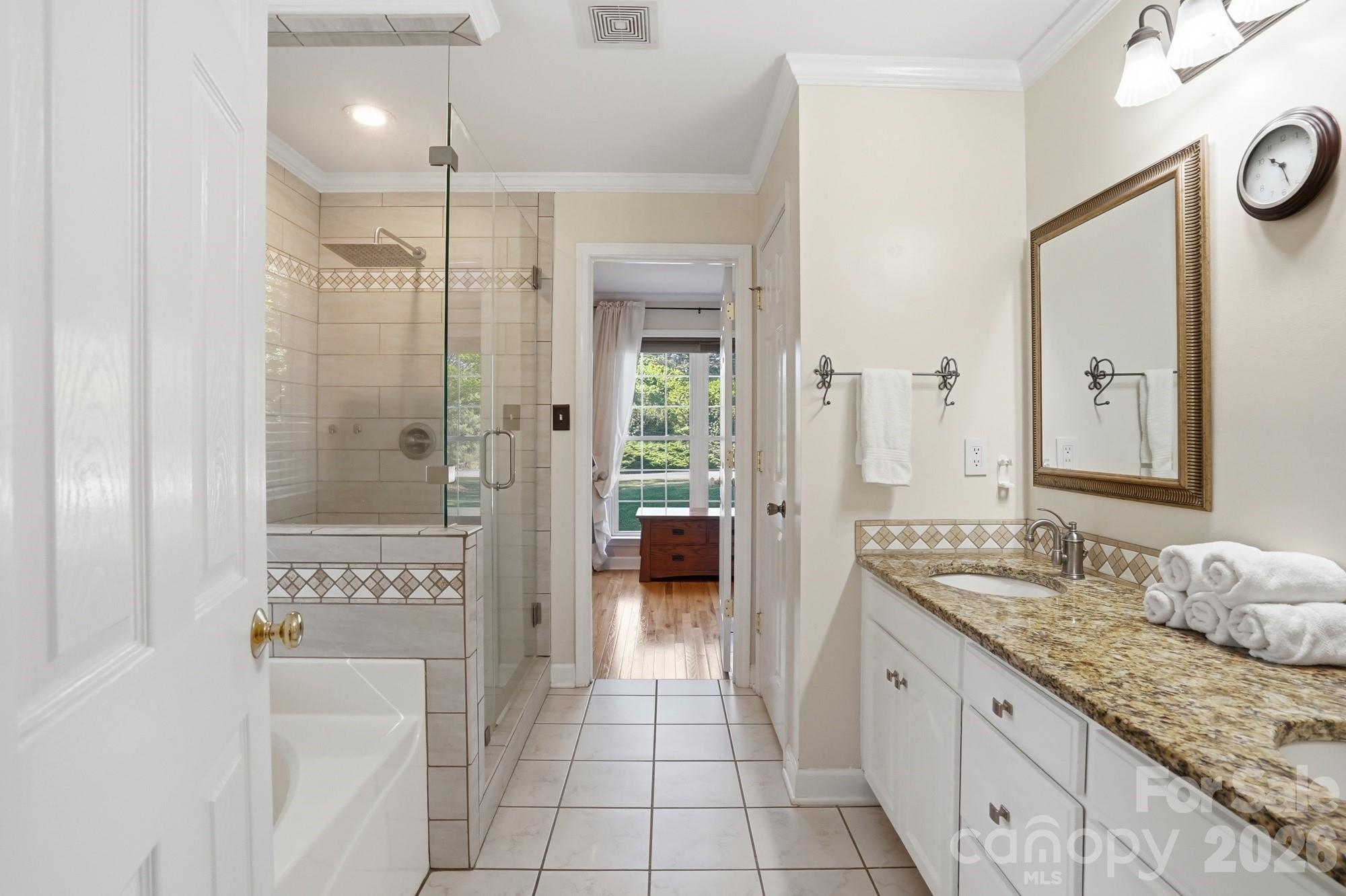 104 Ardmore Place Property Photo 17
