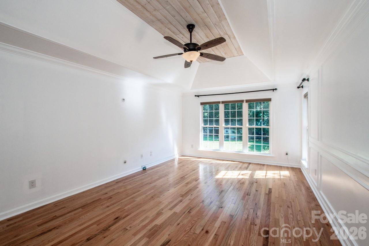 104 Ardmore Place Property Photo 21