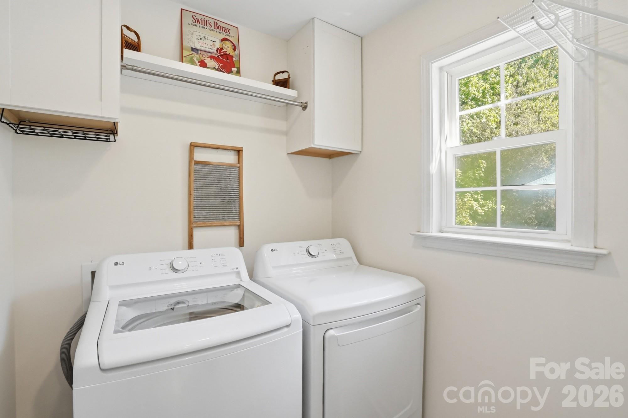 104 Ardmore Place Property Photo 30