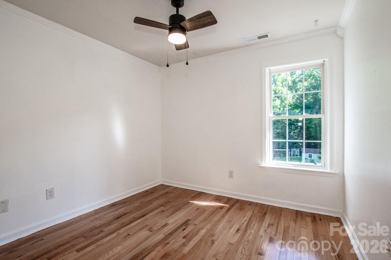 104 Ardmore Place Property Photo 30