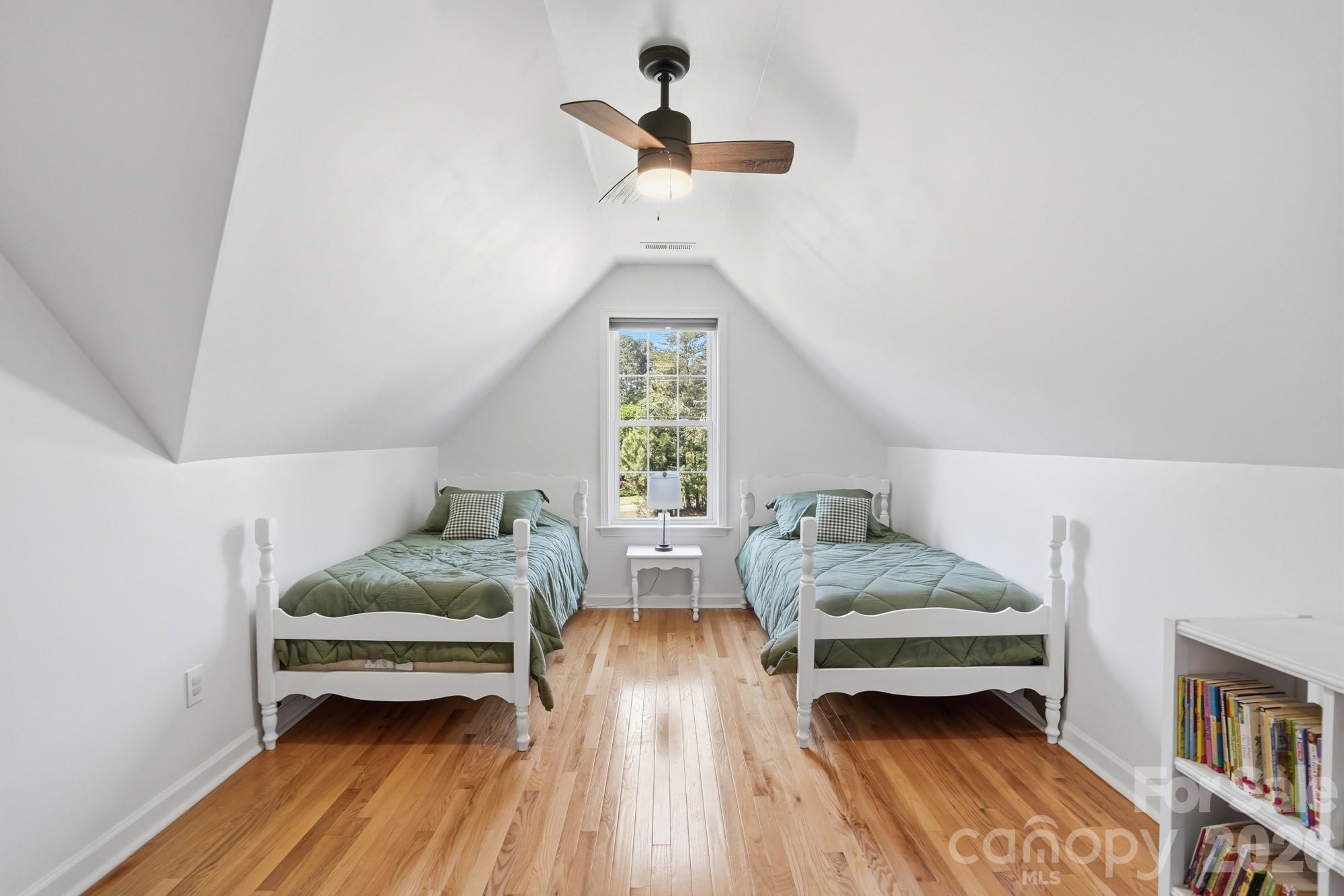 104 Ardmore Place Property Photo 33