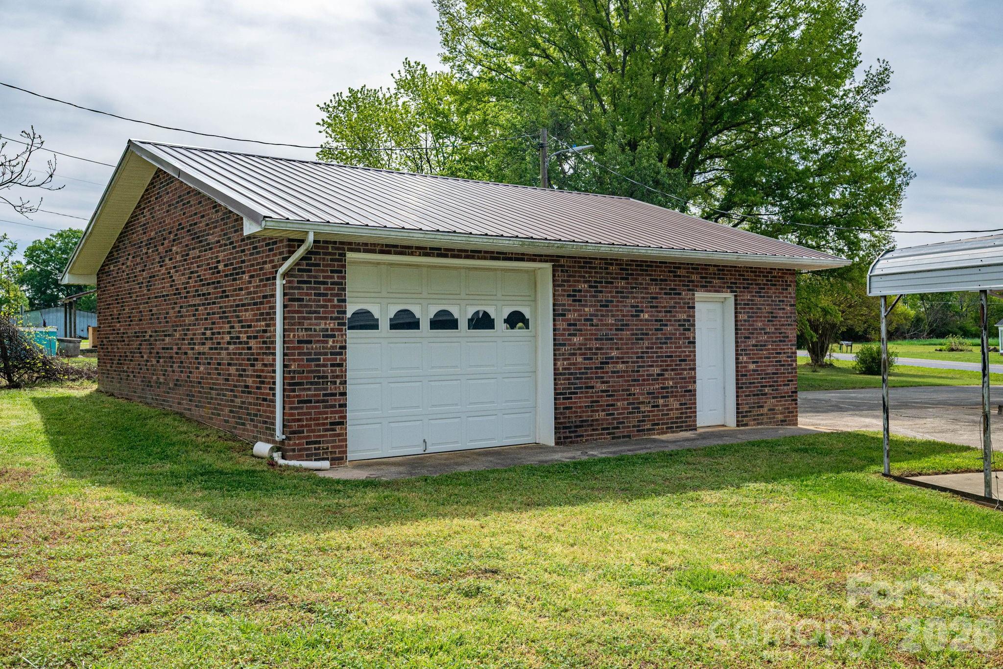 7448 W Nc 27 Highway Property Photo 31