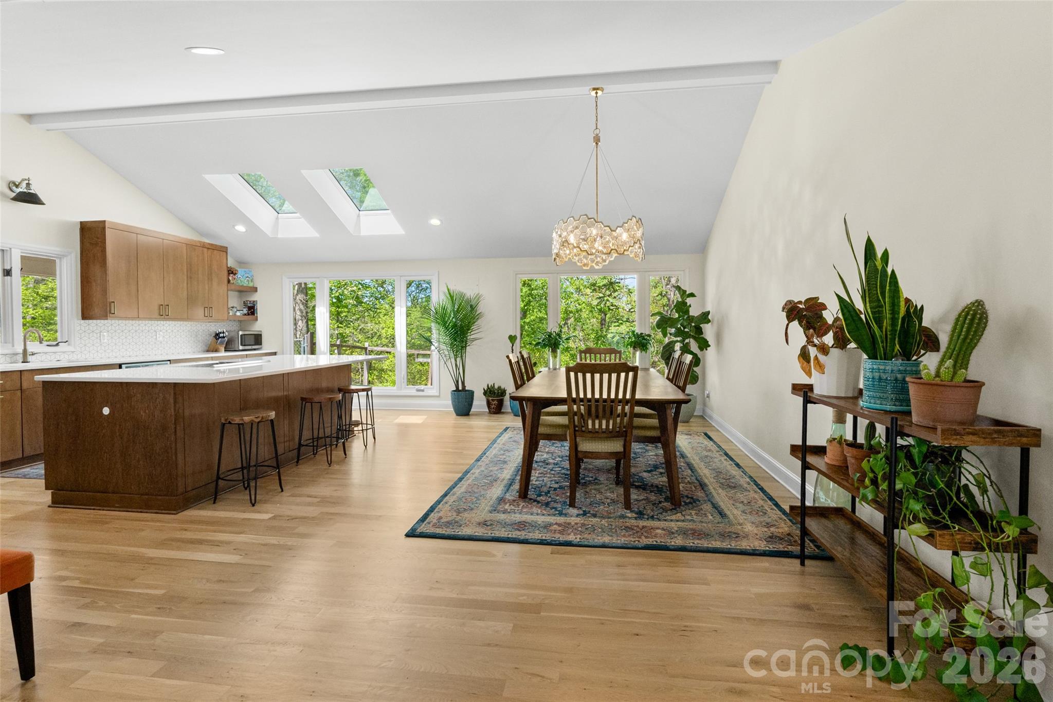 3654 S Dobys Bridge Road Property Photo 9