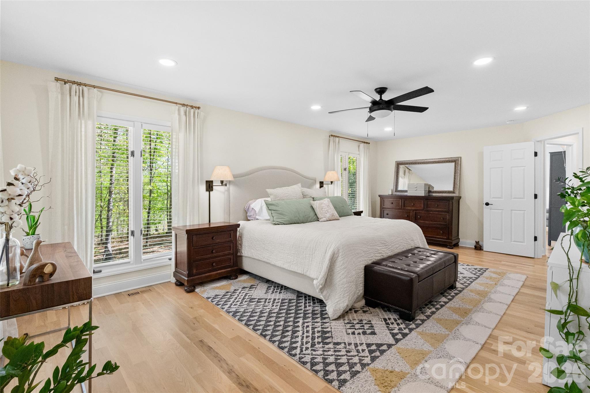 3654 S Dobys Bridge Road Property Photo 18