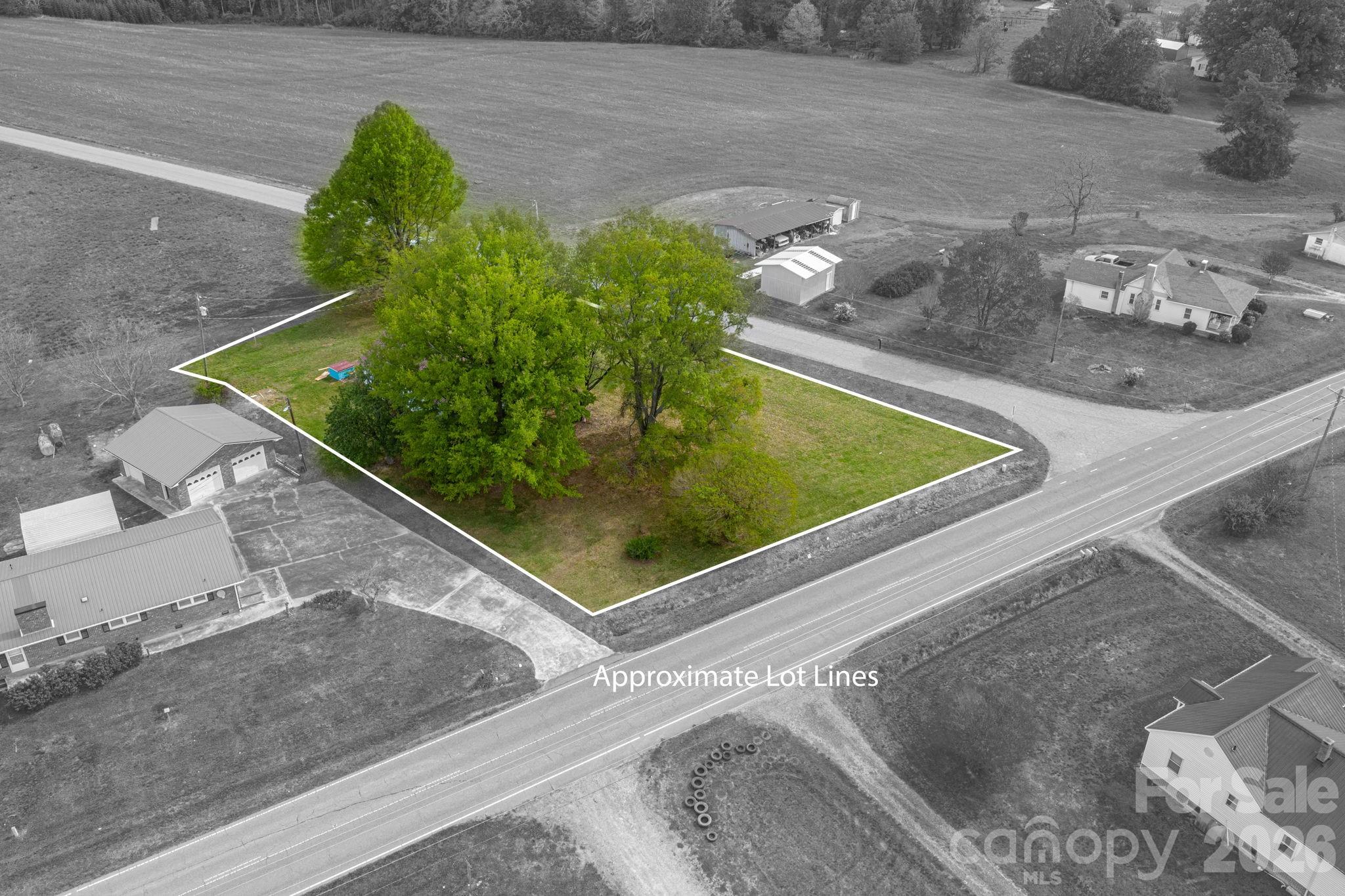 7440 W NC 27 Highway Property Photo 1