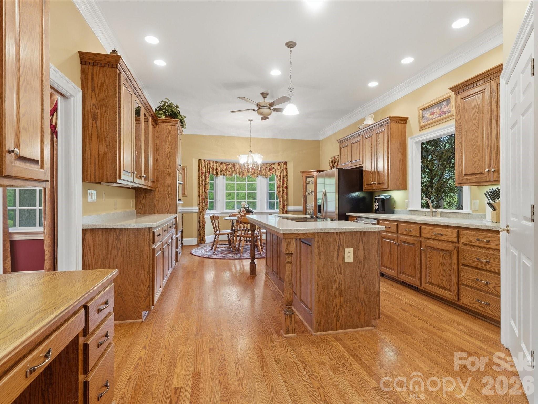 1215 Rosa Drive Property Photo 16